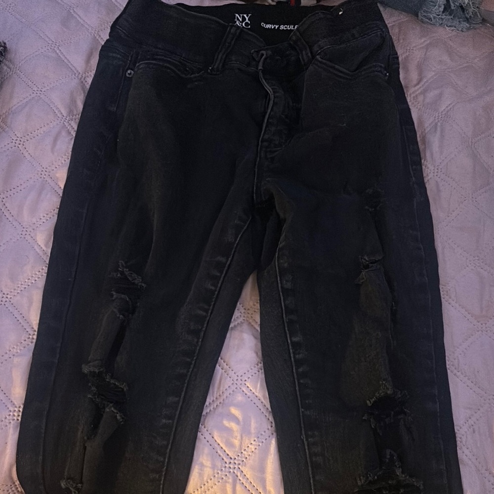 NX Ripped Black Jeans